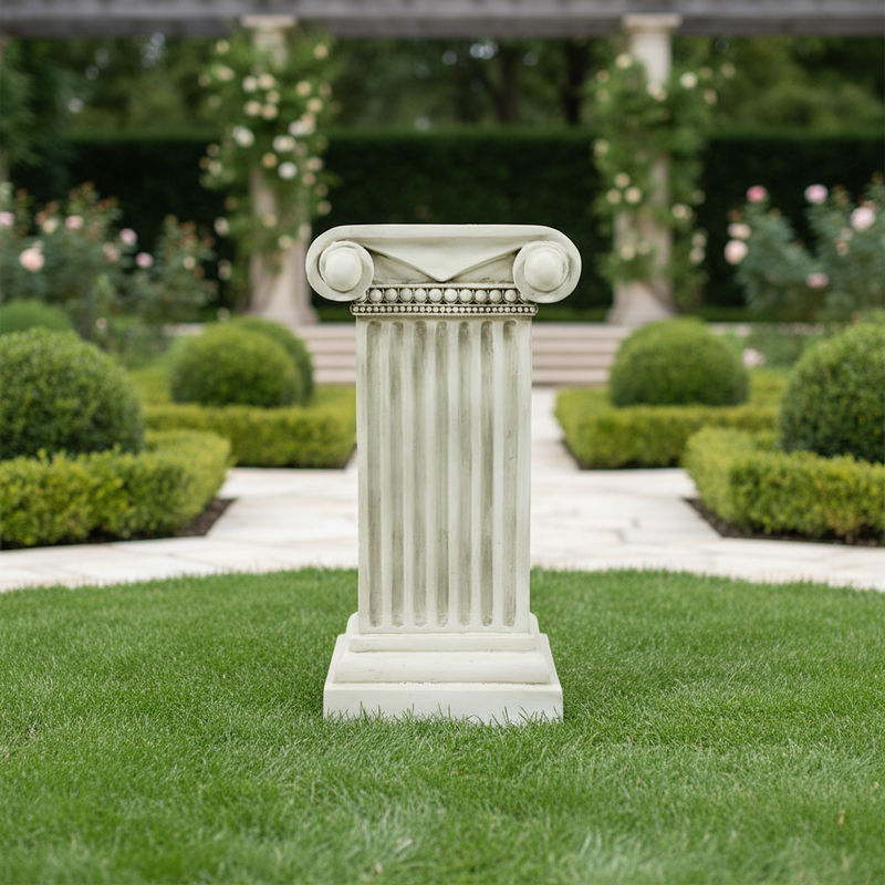 Doral Column Outdoor Statue (29-Inch)