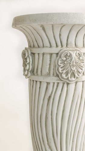 Lina Ped 30 Outdoor/Indoor Statue