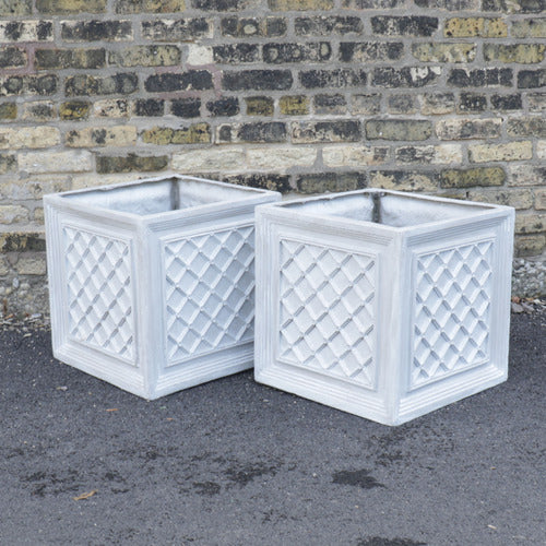 20 Lattice Box 19 H  (R) Outdoor/Indoor Statue