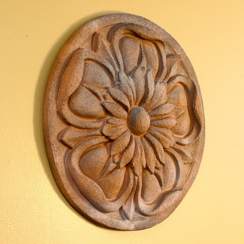 Amalfi Medallion Outdoor/Indoor Statue