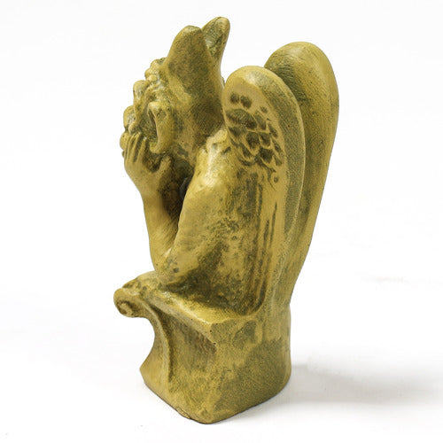 Spitting Garg Sm    6 H Outdoor/Indoor Statue