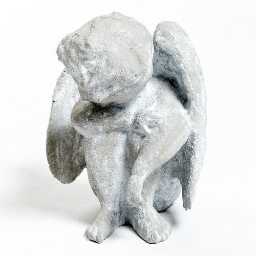 Cherub with Large Wings Outdoor Statue (10-Inch)