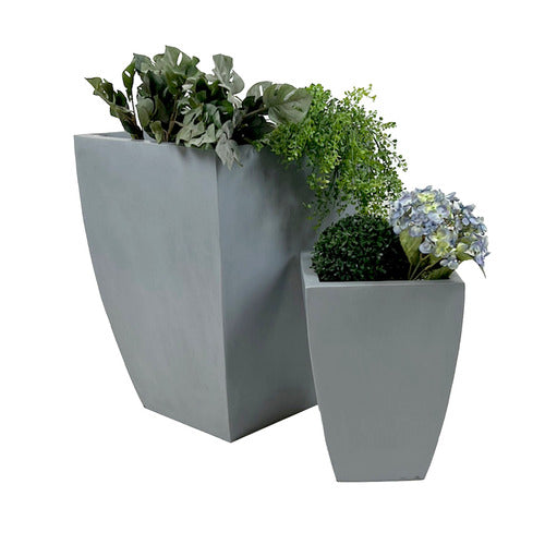 Alesund Planter 24"H Outdoor/Indoor Statue