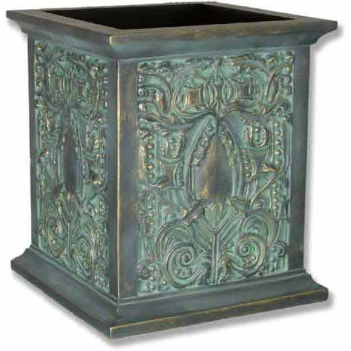 Sullivan Pot Outdoor/Indoor Statue