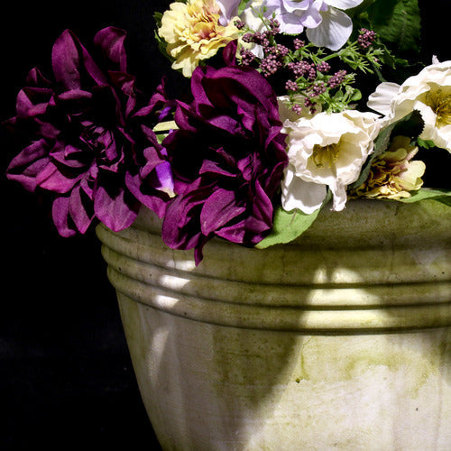 Ring Pot Outdoor/Indoor Statue