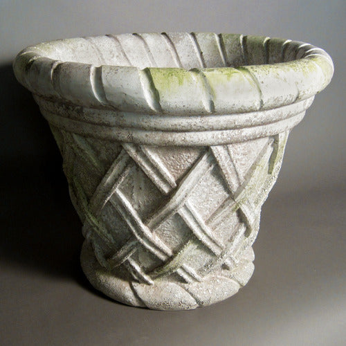 20 Basket Weave  16 H Outdoor/Indoor Statue