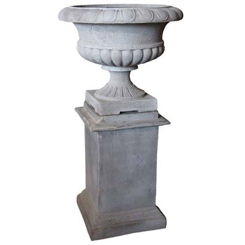 Heartford Urn Outdoor/Indoor Statue