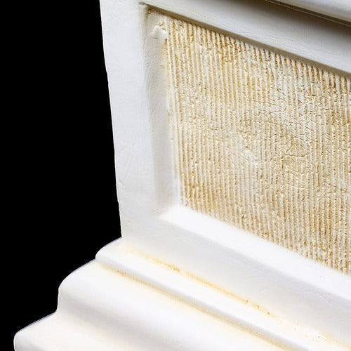 Pedestal For Lifesize Season Outdoor/Indoor Statue