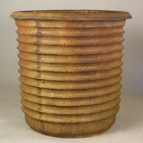 Eos Pot 22 Outdoor/Indoor Statue