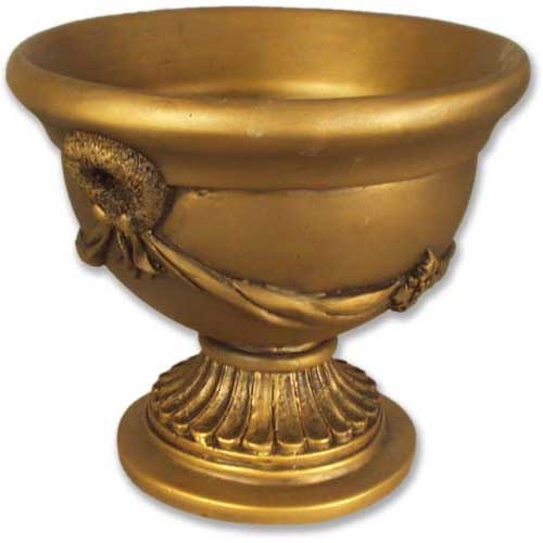 Christmas Wreath Planter Outdoor/Indoor Statue