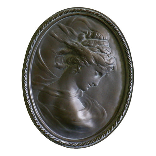 Cameo (Bowing)15 Outdoor/Indoor Statue