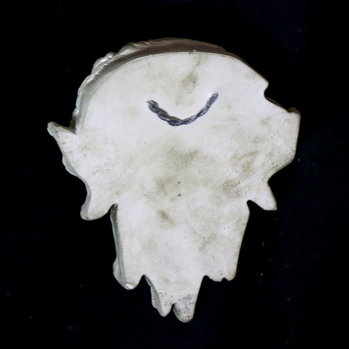 Caderel Gothic Outdoor Statue (7-Inch)