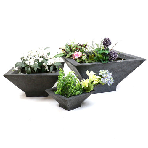 ANDOVER C POT SM. 13"" W Outdoor/Indoor Statue