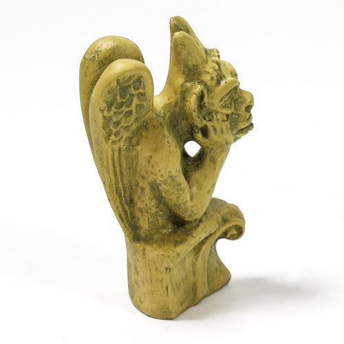 Spitting Garg Sm    6 H Outdoor/Indoor Statue