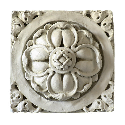 Clover Detail  18 Outdoor/Indoor Statue