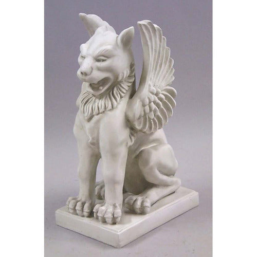 Kaikee Griffin Outdoor Gothic Statue (24-Inch)