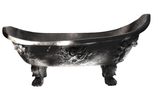 Victorian Bathtub Statue (27 - Inch)