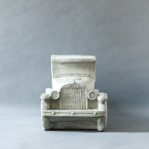 Antique Truck planter Outdoor/Indoor Statue