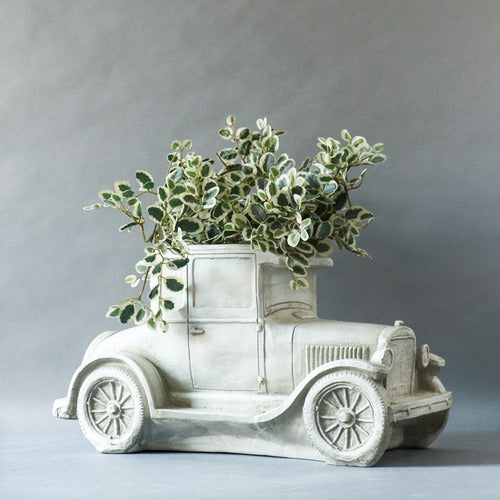 Antique Truck planter Outdoor/Indoor Statue