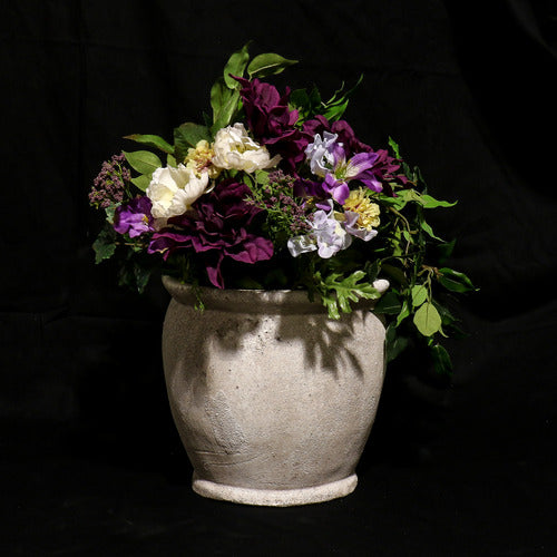 Williams Pot 10 Outdoor/Indoor Statue