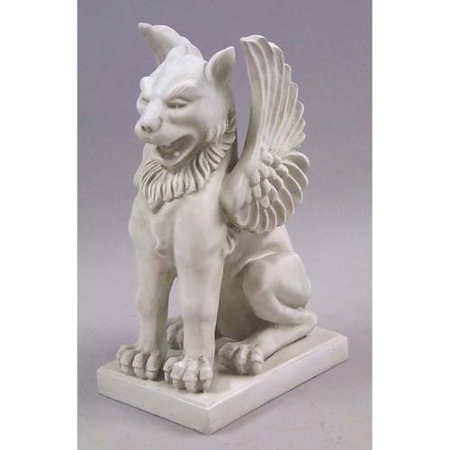 Kaikee Griffin Outdoor Gothic Statue (24-Inch)