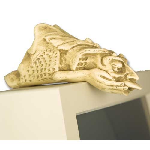 Kissing Beast Outdoor/Indoor Statue