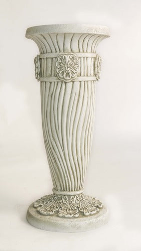 Lina Ped 30 Outdoor/Indoor Statue