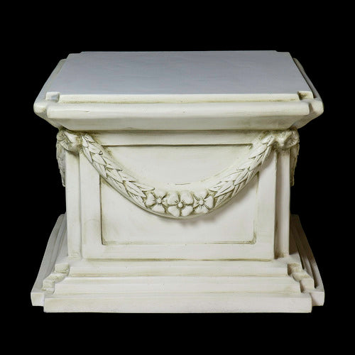 Alessa  B  Pedestal 16 Outdoor/Indoor Statue