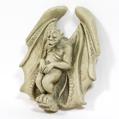 Spike 9 Outdoor/Indoor Statue