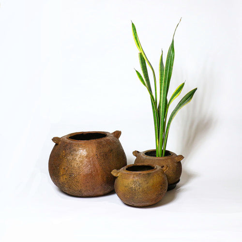 Oggi Oil Jar 14 Outdoor/Indoor Statue