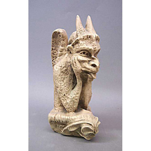 Paris Spitting Outdoor/Indoor Statue