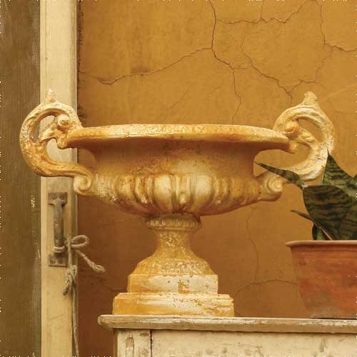 Emen Urn Small 12 H Outdoor/Indoor Statue
