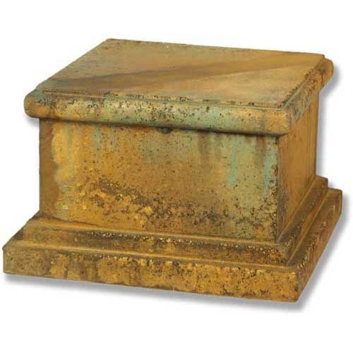 Sella Riser Outdoor Statue (8 - Inch)