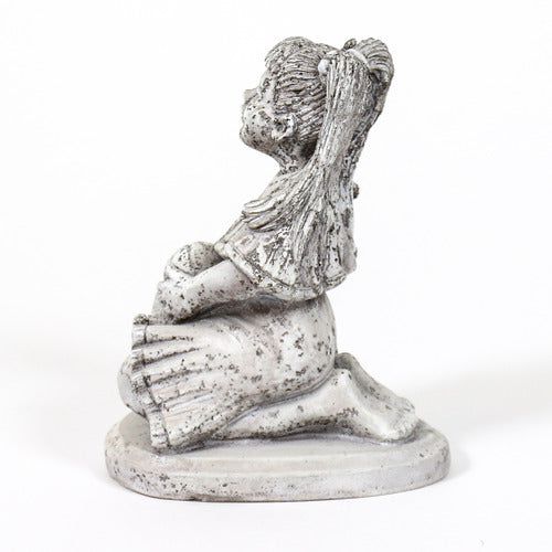 Ginas Birthdaystatue (9 - Inch) Side View