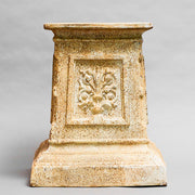 English Pedestal Statue (20 - Inch) Side Angle