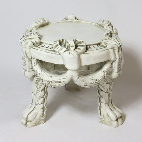 Gothic Stool 19 Outdoor/Indoor Statue