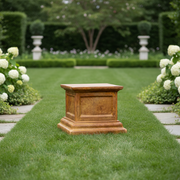 Grande Pedestal Instatue (21 - Inch) Side Angle