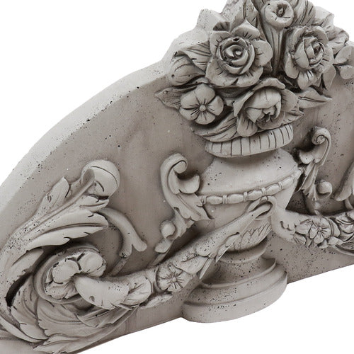 Cromel Overdoor 32 W Outdoor/Indoor Statue