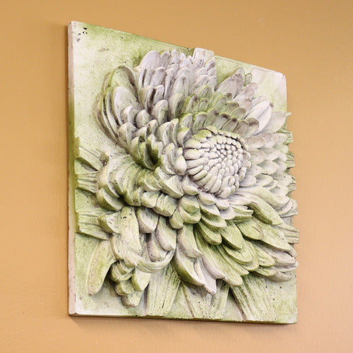Chrysanthemum Garden Plaque (14.0 - Inch) Different Angle