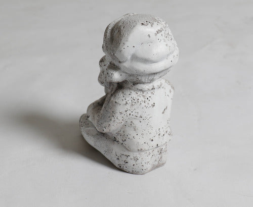 Gnome Sitting Statue (8 - Inch) Side View