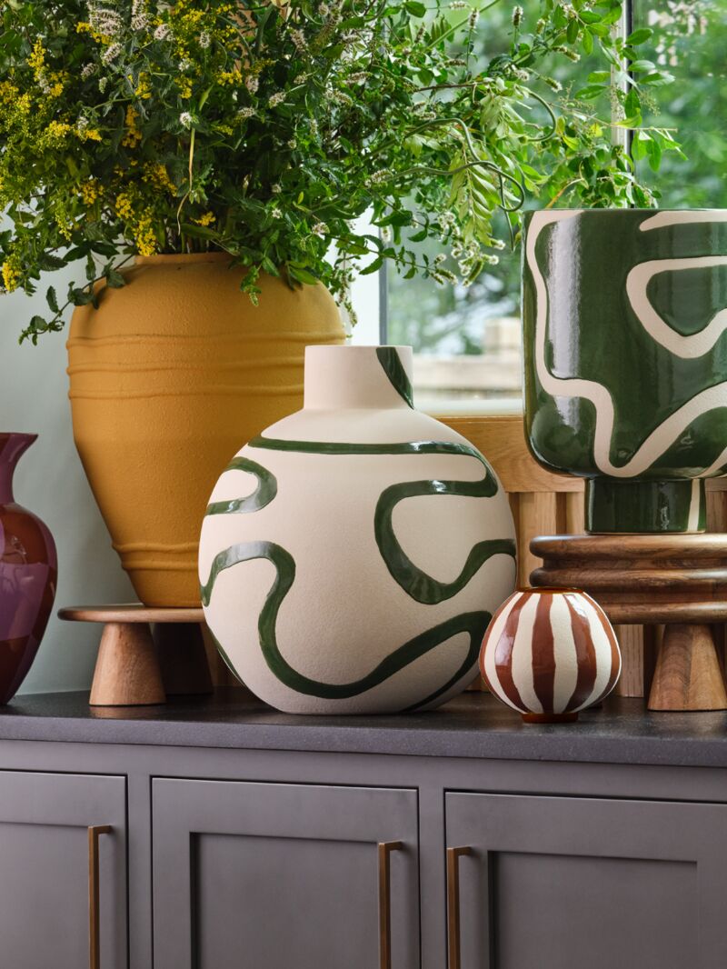 Curvature Vase