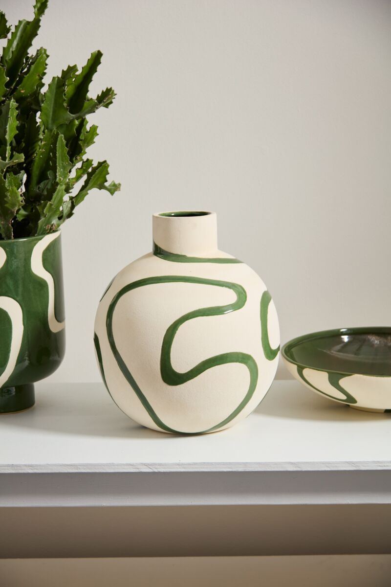 Curvature Vase
